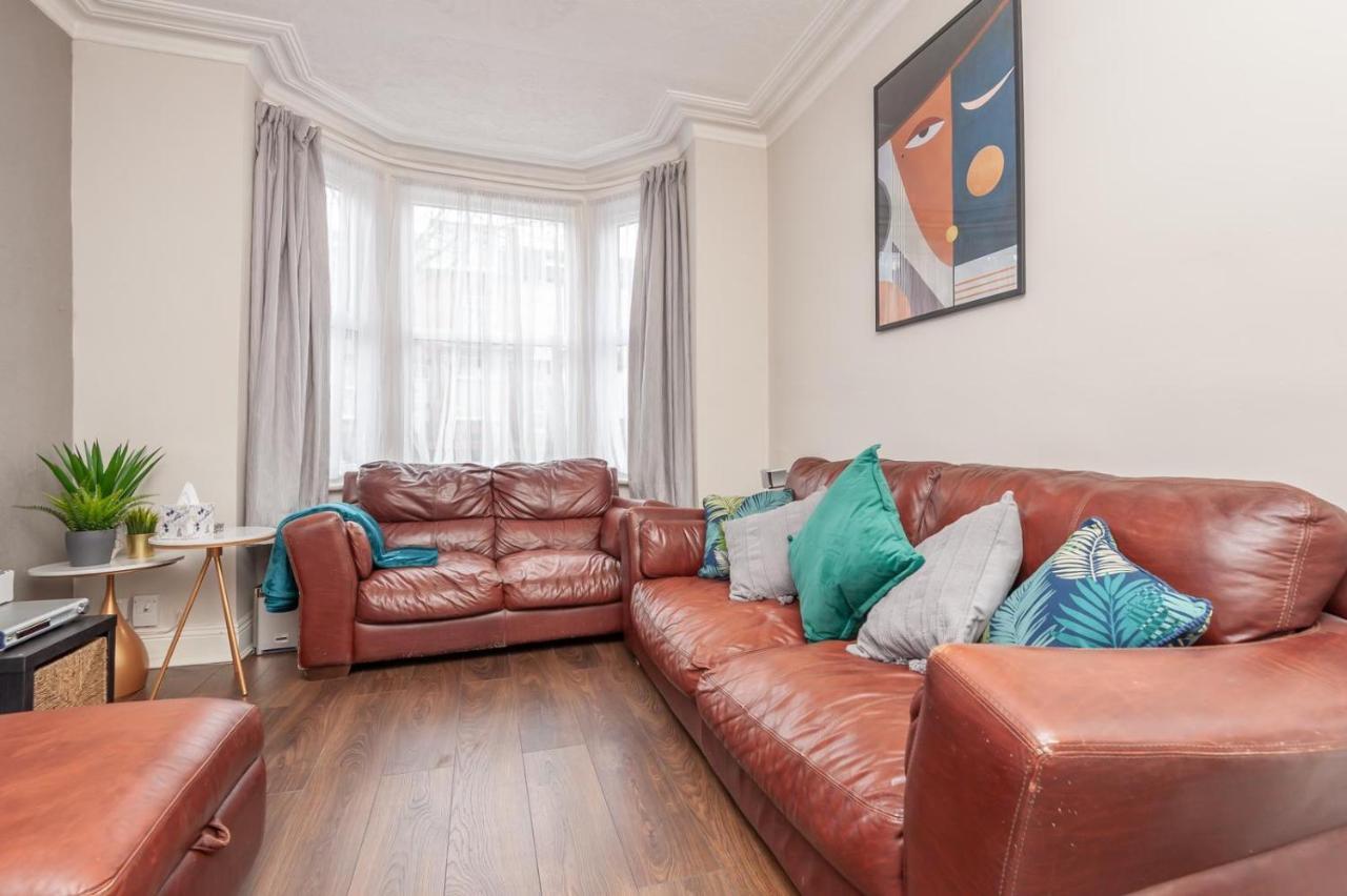 Villa Leeds 4-Bed House - Sleeps 9 Free Parking & Wifi Extérieur photo